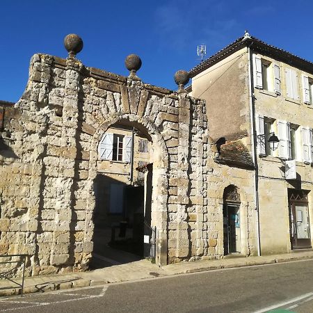 Gite De La Cathedrale - Лектур Екстер'єр фото