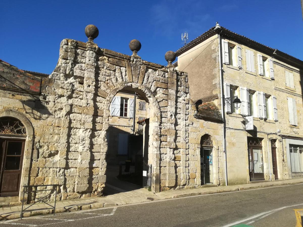 Gite De La Cathedrale - Лектур Екстер'єр фото
